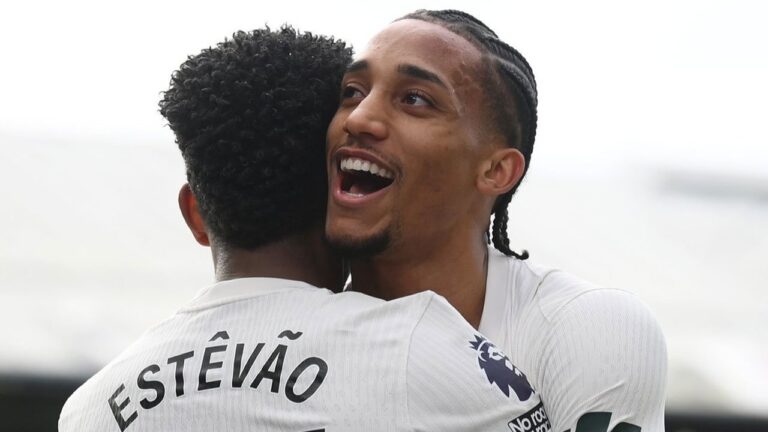 Chelsea Gasak Crystal Palace 3-1, The Blues Tembus Empat Besar Premier League