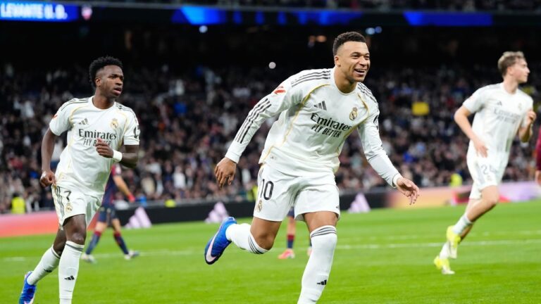 Bernabeu Memanas, Mbappe Bela Vinicius usai Cemoohan Fans Real Madrid