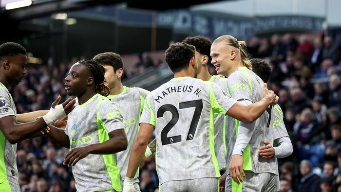 Ambisi Treble Domestik: Manchester City Menuju Puncak Kejayaan Bersama Jeremy Doku