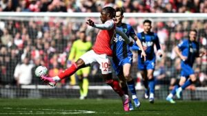 Dinamika Persaingan Liga Inggris: Kejutan di Emirates dan Kebangkitan Liverpool