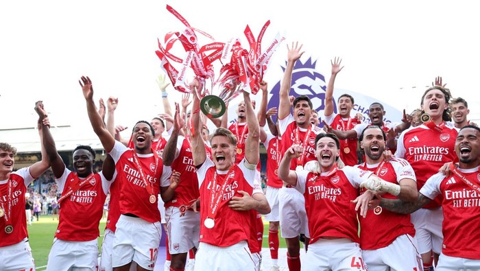 Kebangkitan Raksasa yang Tertidur: Akhiri Penantian 22 Tahun, Arsenal Segel Gelar Juara Premier League